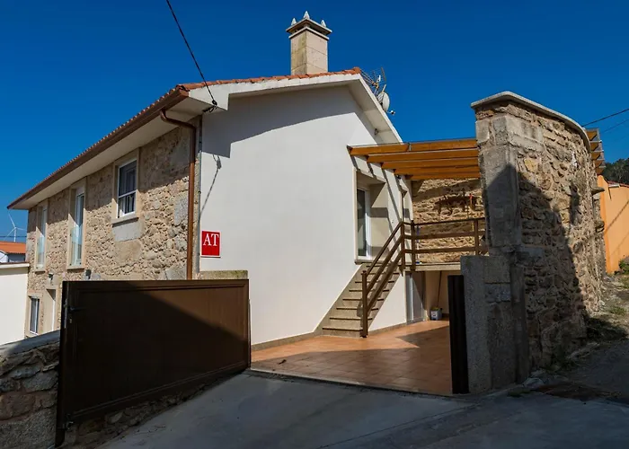 Apartamentos Curras En Tourinan